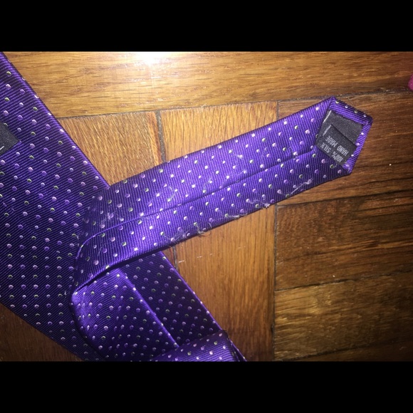 SOLD!!!! Giorgio Armani 100% silk tie. - Picture 5 of 8